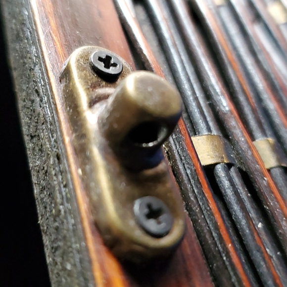 Wooden Oriental chest - Picture 11 of 14